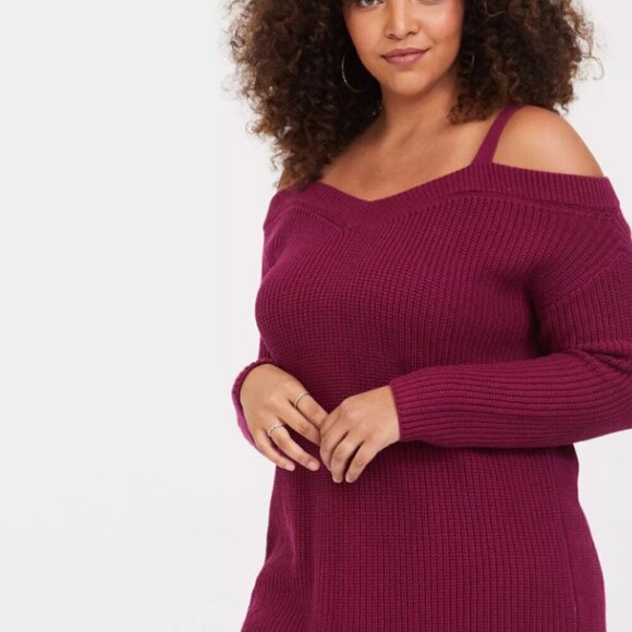 Torrid Pullover Cold Shoulder Sweater 2x NEW NWT - Picture 2 of 11